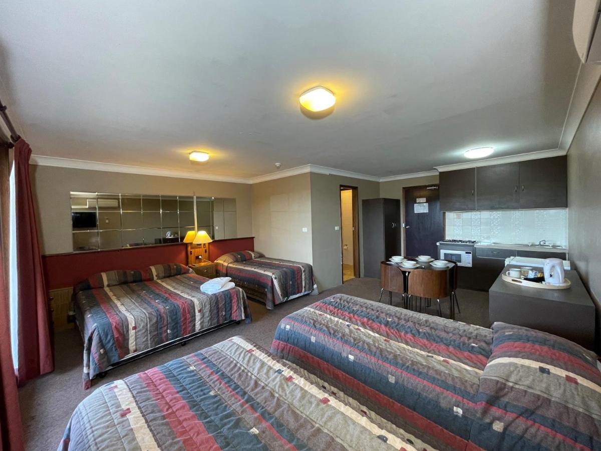 Southern Cross Motor Inn Berridale Extérieur photo