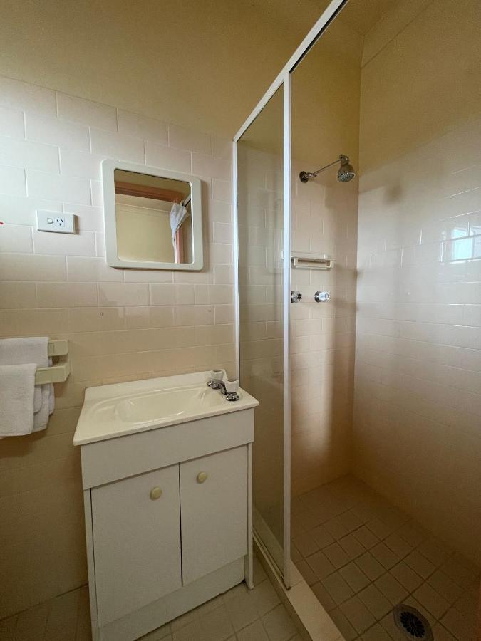 Southern Cross Motor Inn Berridale Extérieur photo